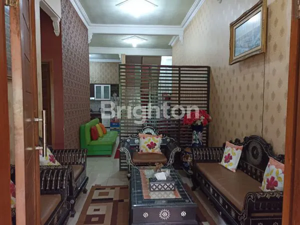 image RUMAH 2 LANTAI AREA BURING,SELANGKAH KE GOR,15 MENIT KE EXIT TOL MADYOPURO, (2)