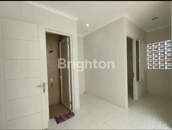 image RUMAH BARU GRESS 2 LANTAI MANYAR.KERTAJAYA WISMA MUKTI KLAMPIS (6)