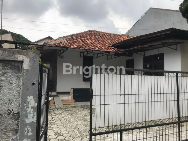 image RUMAH LUAS DAN NYAMAN DI DEPOK LAMA  (1)