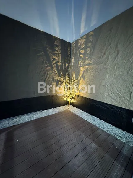 image RUMAH BARU SIAP HUNI METRO PERMATA CILEDUK JAKARTA BARAT (2)