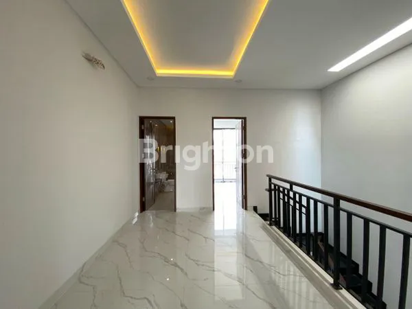 image DIJUAL RUMAH BARU MODERN MINIMALIS MODERN MERUYA JAKARTA BARAT BEBAS BANJIR SIAP HUNI (6)