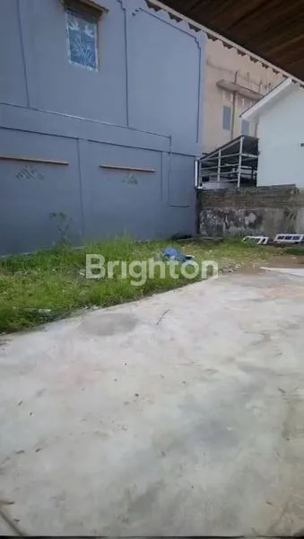 image RUMAH SEWA PUSAT KOTA PARIS 2 DIKELILINGI FASILITAS UMUM (7)