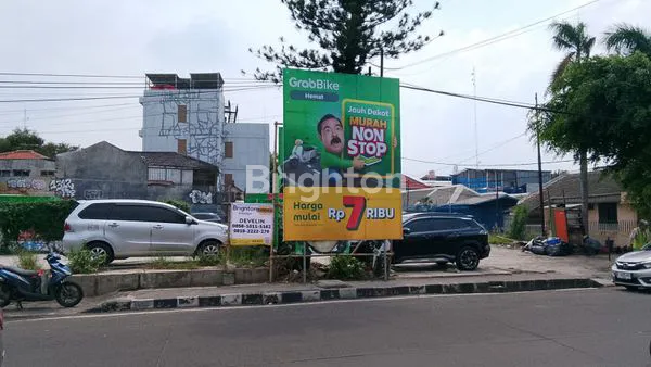 image KAVLING KOTAK DI PINGGIR JALAN RAYA DEKAT PASAR LAMA TANGERANG KOTA (1)