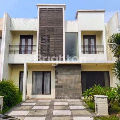 image RUMAH MODERN 2 LANTAI, PAKUWON INDAH (1)