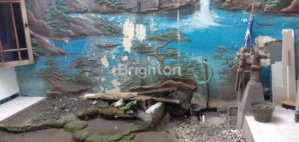 image RUMAH TERAWAT SIAP HUNI DI KUPANG BARU SURABAYA BARAT (8)