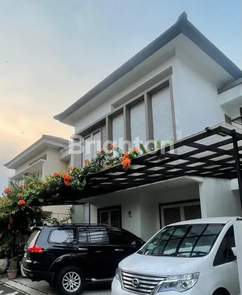 image RUMAH MODERN MEWAH DI GRIYA BANTAR SENTOSA - BOGOR (3)
