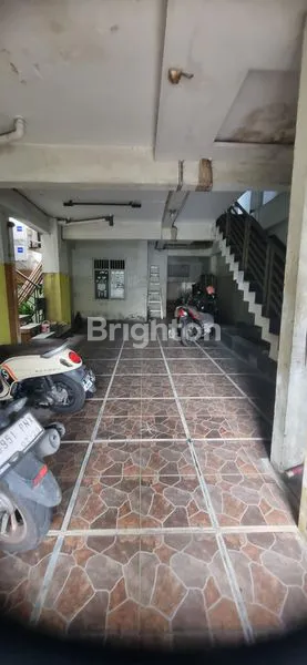 image RUMAH GAJAH MADA KOS2AN 5 LANTAI (2)