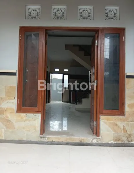 image RUMAH 2 LANTAI 3 KT DI GATOT SUBROTO TIMUR (2)