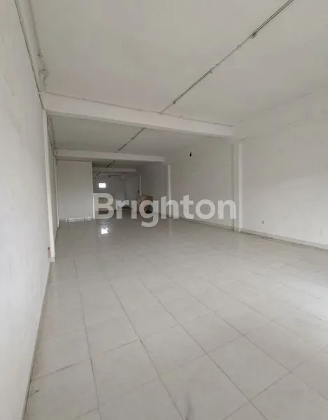 image RUKO EKSKLUSIF LT 160M² DI JALAN GATOT SUBROTO TENGAH (4)