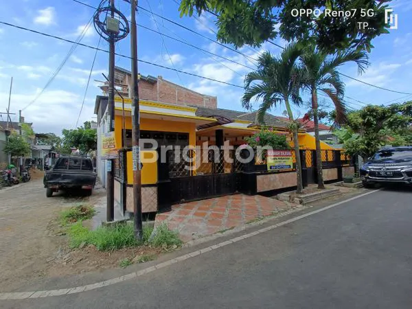 image DIJUAL RUMAH NYAMAN SIAP HUNI, SANGAT STRATEGIS DI JALAN UTAMA  (1)