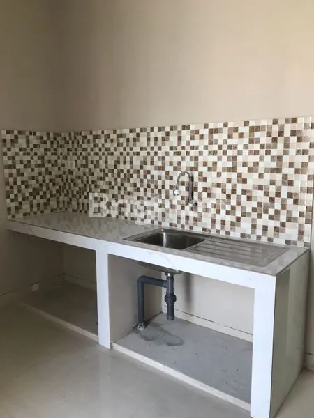 image RUMAH 2 LANTAI SIAP HUNI LONG BEACH PAKUWON CITY (6)