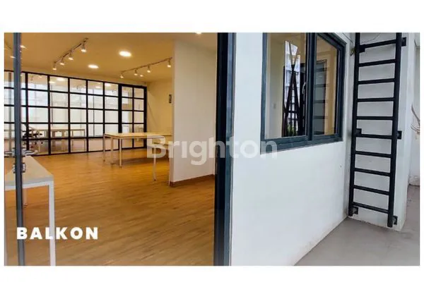 image INVESTASI STRATEGIS: RUKO 4 LANTAI DI CBD BSD (1)