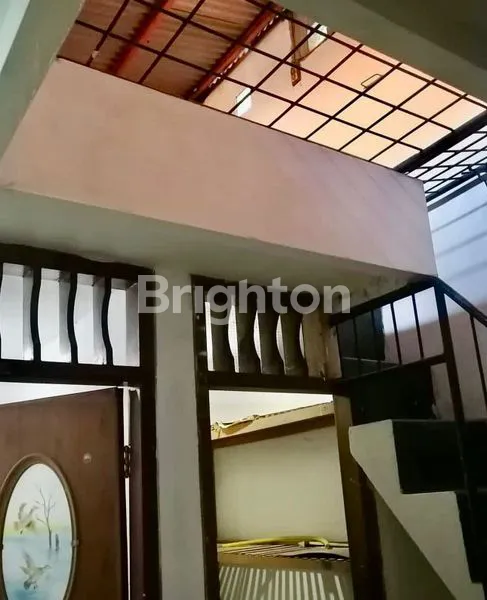 image RUMAH NGAGEL WONOKROMO DEKAT ROYAL PLAZA SURABAYA (8)