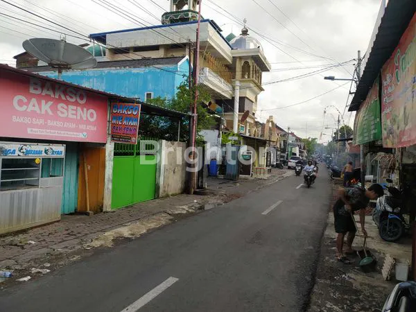 image RUMAH MEWAH 5 KT DI DENPASAR, LT 400M² (4)