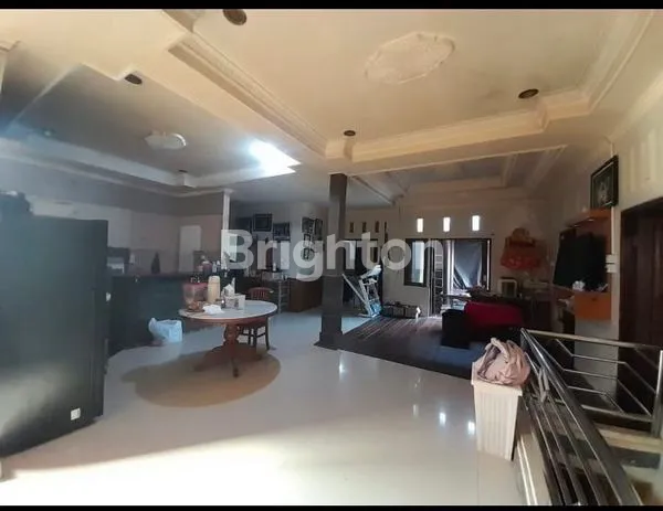 image RUMAH MEWAH PULAU MOYO (1)