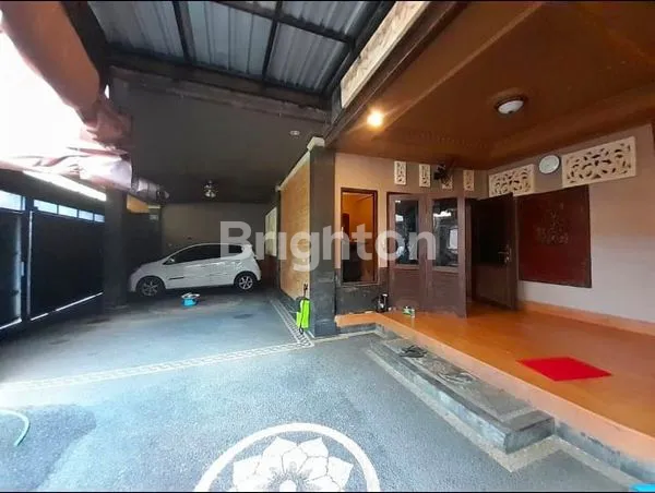 image RUMAH MEWAH PULAU MOYO (3)