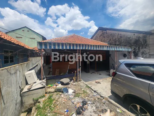 RUMAH STRATEGIS DI KALIABANG, 3 KT, LT 218M²