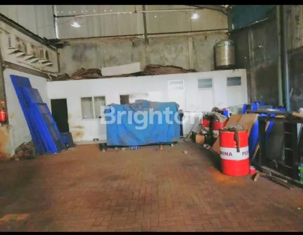 image GUDANG RUNGKUT GUNUNG ANYAR, DEKAT TOL, ADA KANTOR DUA LANTAI (3)