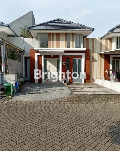 image RUMAH 1 LANTAI EKSKLUSIF GREEN ORCHID, 3 KT, HADAP SELATAN (1)