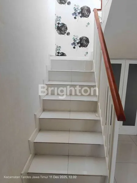 image SEWA RUMAH 2LANTAI GRAND PAKUWON CLUSTER ADELAIDE FULL FURNISH SURABAYA BARAT (5)