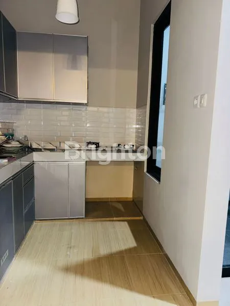 image JUAL RUMAH 2LANTAI BARU GRESS TAMAN PONDOK INDAH WIYUNG SURABAYA BARAT (4)