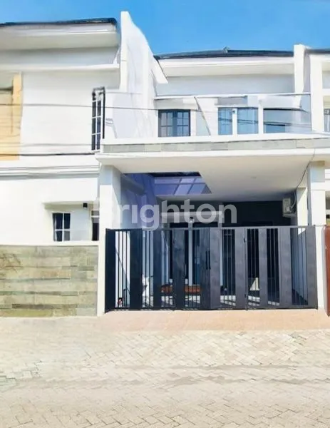 image JUAL RUMAH 2LANTAI BARU GRESS TAMAN PONDOK INDAH WIYUNG SURABAYA BARAT (1)