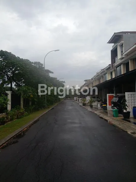 image RUMAH TURUN HARGA DI JGC 5×17 JUAL CEPAT CAKUNG TIMUR KOTA JAKARTA TIMUR (8)