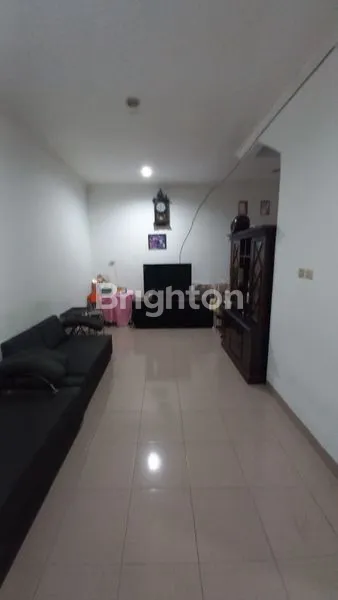 image HUNIAN STRATEGIS DI INTAN REGENCY GARUT (3)