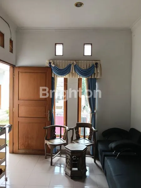 image HUNIAN STRATEGIS DI INTAN REGENCY GARUT (2)