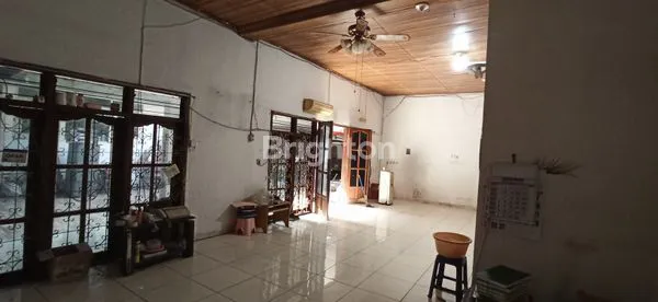 image RUNGKUT ASRI RUMAH NOL JALAN (5)