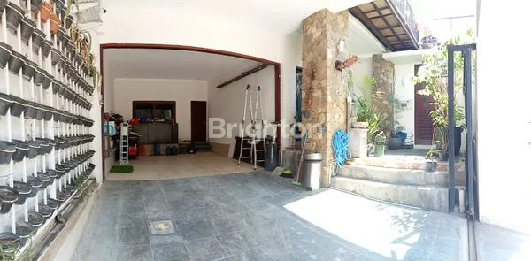 image DIJUAL CEPAT! RUMAH SUPER LUAS 5 KAMAR TIDUR FULLY FURNISHED DI JALAN TUKAD CITARUM PANJER RENON (2)