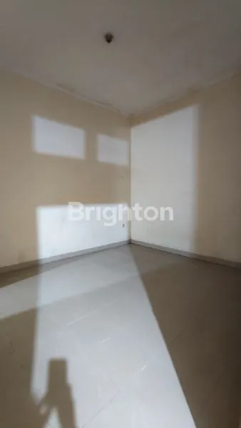 image RUMAH 2 LANTAI DI PESONA KHAYANGAN (6)