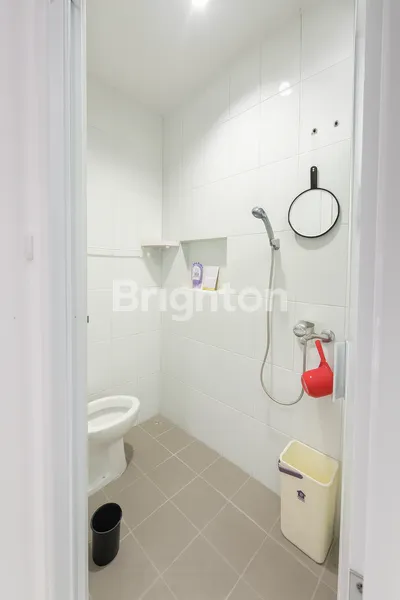 image ELUANG TERBAIK 2025! RUMAH FULLY FURNISHED SIAP HUNI (5 KT) DI CIKUPA — HARGA DI BAWAH 500 JUTA! (7)