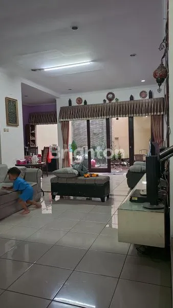 KOMPLEK EASTERN HILLS CIPADUNG CIBIRU BANDUNG