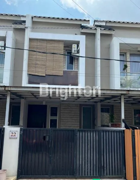 image DIJUAL RUMAH MODERN 2 LANTAI DIKAWASAN STRATEGIS DAN BISNIS DI GALAXY BEKASI KOTA (1)