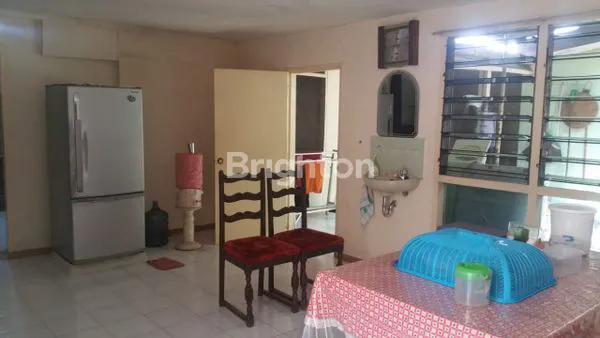 image RUMAH NYAMAN DI GAYUNGSARI (7)