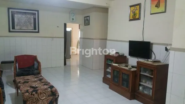 image RUMAH NYAMAN DI GAYUNGSARI (5)