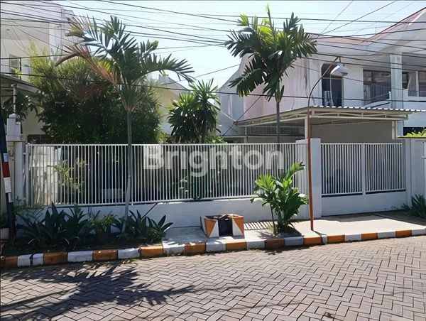image RUMAH TERAWAT 1 LANTAI NYAMAN TENANG DI KUPANG BARU SURABAYA BARAT (1)