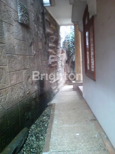 image RUMAH 2 LANTAI LT 500M² DI RAFFLESS HILLS CIBUBUR (8)