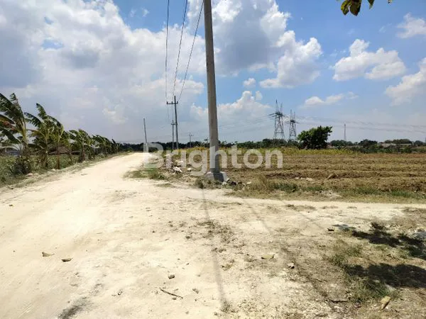 image TANAH HOOK DI SLEMPIT KEDAMEAN DEKAT RSUD  GRESIK SEHATI ( KODE : 250 ) (2)