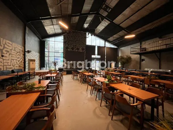 image EX CAFE LOKASI STRATEGIS PINGGIR JALAN. TEMPAT PARKIR LUAS (4)