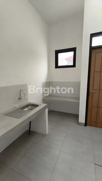 image RUMAH TENGGILIS MEJOYO  DEKAT KAMPUS UBAYA, RUNGKUT INDUSTRI SURABAYA ( KODE : 251 ) (6)