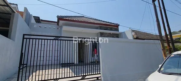 image HUNIAN NYAMAN 2 LANTAI DI SEMARANG BARAT (1)