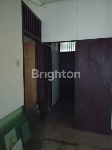 image RUMAH DI PERUMAHAN ELIT DEKAT CIPUTRA WORLD (3)