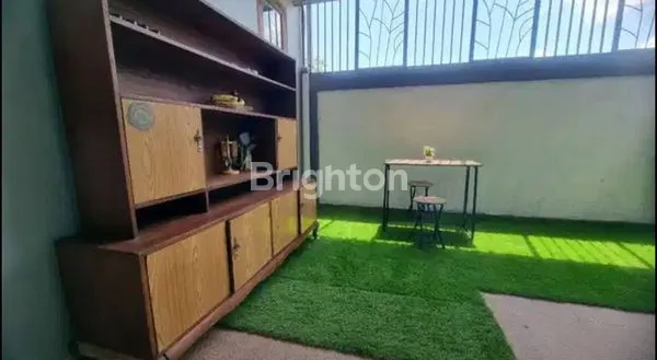 image RUMAH MEWAH 2 KT FURNISH LENGKAP DI SOLO BARU (2)