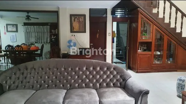 image RUMAH 2 LANTAI SEMI FURNIDHED CEMPAKA PUTIH TENGAH JAKARTA PUSAT. (4)