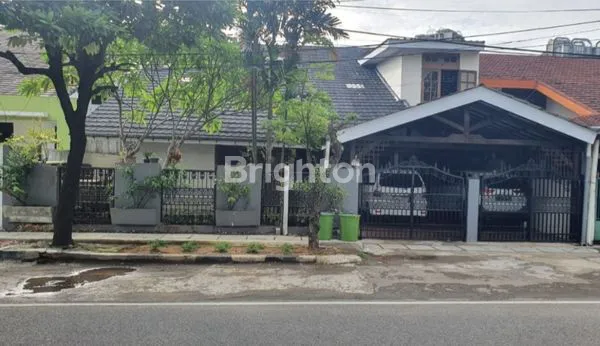 image RUMAH 2 LANTAI SEMI FURNIDHED CEMPAKA PUTIH TENGAH JAKARTA PUSAT. (1)