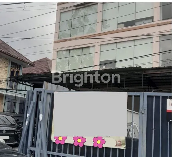 image RUKO STRATEGIS DI TENGAH KOTA (1)