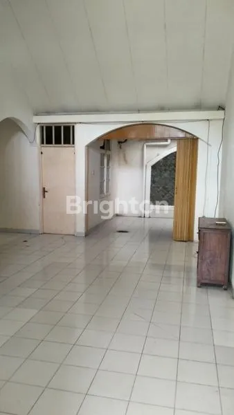 image RUMAH SIAP HUNI DI KEMANG PRATAMA 2, LT 135M² (3)