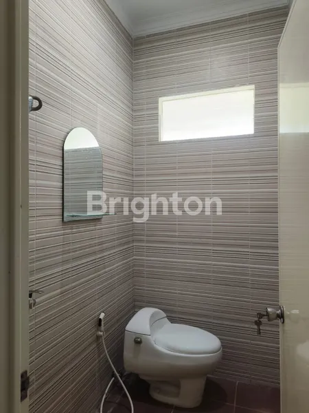 image RUMAH KELUARGA 2 LANTAI HADAP SELATAN – RUNGKUT HARAPAN BARU (2)